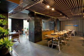 小型餐廳裝飾設(shè)計(jì) 方餐桌裝修效果圖片
