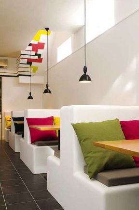小型餐厅装饰设计 现代简约风格餐厅