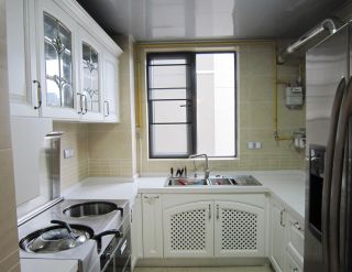 欧式小户型家装厨房橱柜设计效果图