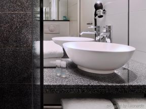 简约黑白现代风格卫浴展厅装修效果图