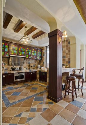 美式风格厨房地砖颜色装修图片