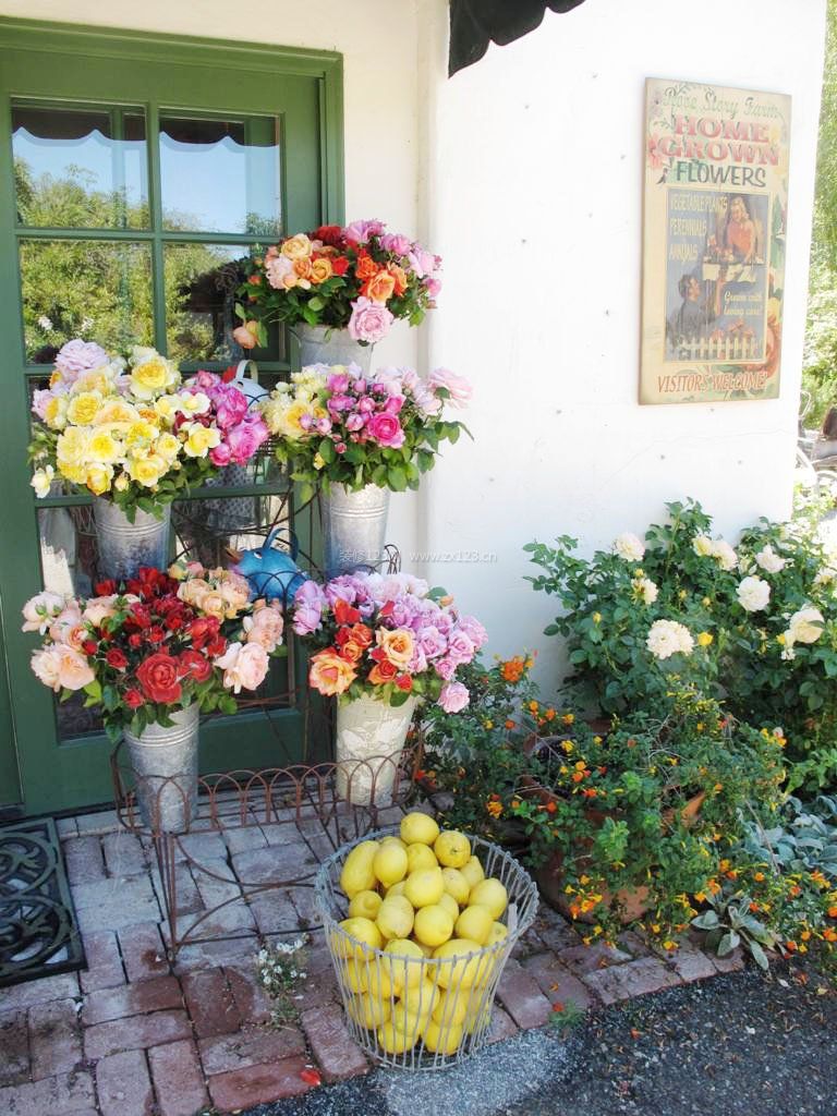 國(guó)外鮮花店裝修效果圖片 