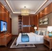 现代中式家装卧室木质电视背景墙装修效果图片