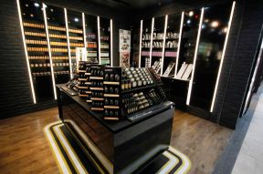 化妝品店裝修圖片 時尚室內(nèi)裝修