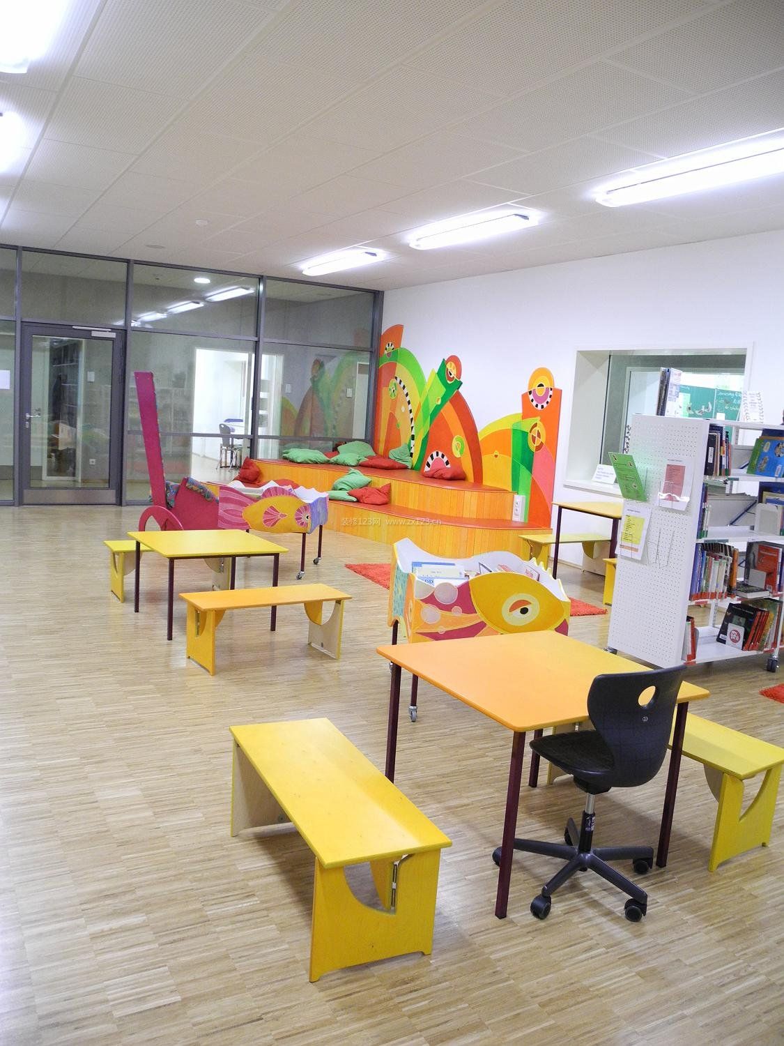 现代设计风格幼儿园室内效果图片