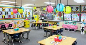 幼儿园室内效果图 幼儿园吊饰布置图片