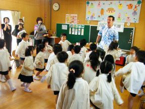 国外幼儿园装修效果图 幼儿园中班环境布置