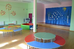 幼儿园装修设计效果图 浅色木地板