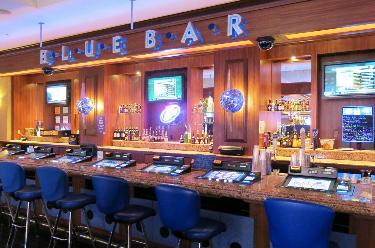 特色小酒吧吧台设计装修效果图片