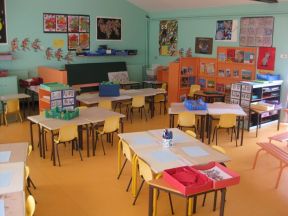 上海幼儿园装修 幼儿园地板装修效果图