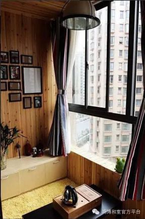現(xiàn)代風(fēng)格裝修 客廳陽臺(tái)裝修效果