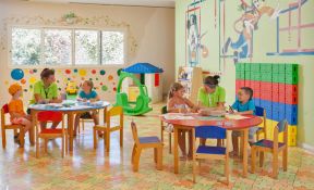 幼儿园室内环境设计大班墙面布置