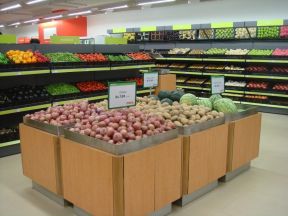小超市装修效果图 水果超市装修效果图