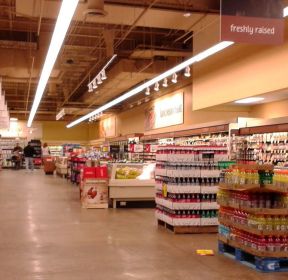 十堰420平米超市装修案例