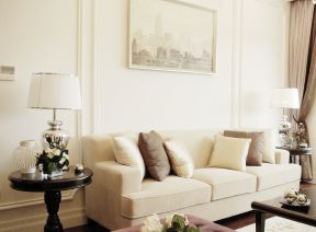 小户型客厅布艺三人沙发实景效果图片