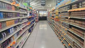 超市装修效果图 超市货架装饰图片
