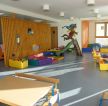 现代简约幼儿园浅灰色地板装修效果图