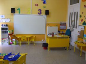 簡單幼兒園裝修圖片  美式幼兒園裝修效果圖