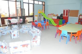 现代简约幼儿园装修效果图 教室布置图片