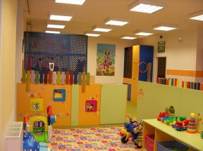 幼儿园地板装修效果图 现代时尚简约风格