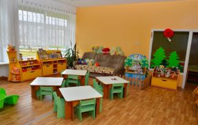 幼兒園地板裝修效果圖 現(xiàn)代風(fēng)格