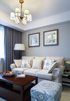 家装客厅设计纯色窗帘装修效果图片