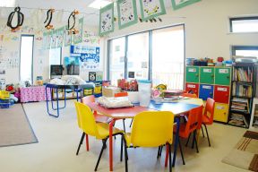 日韩幼儿园装修效果图 幼儿园吊饰布置图片