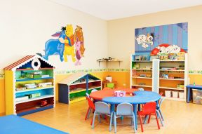 现代设计风格幼儿园墙面布置图片案例