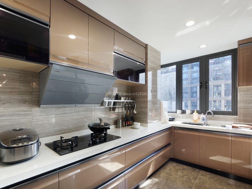 简约现代风格120平米开放式厨房装修效果图