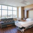 医院病房装修设计深褐色木地板效果图片