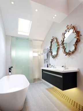 超现代家装浴室镜子装修效果图片