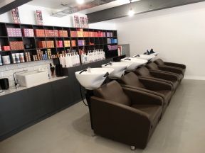 美發(fā)店室內(nèi)洗頭床裝修效果圖片賞析