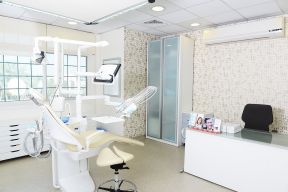 牙科诊所门面房间室内装修设计图片 