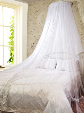 欧式简约风格宜家家居卧室床帘装修效果图片