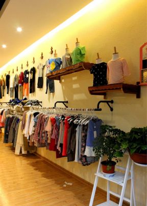 服裝店裝修設(shè)計(jì)圖 室內(nèi)設(shè)計(jì) 