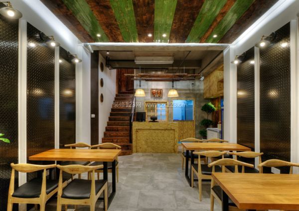 小型跃层餐厅设计装修图片