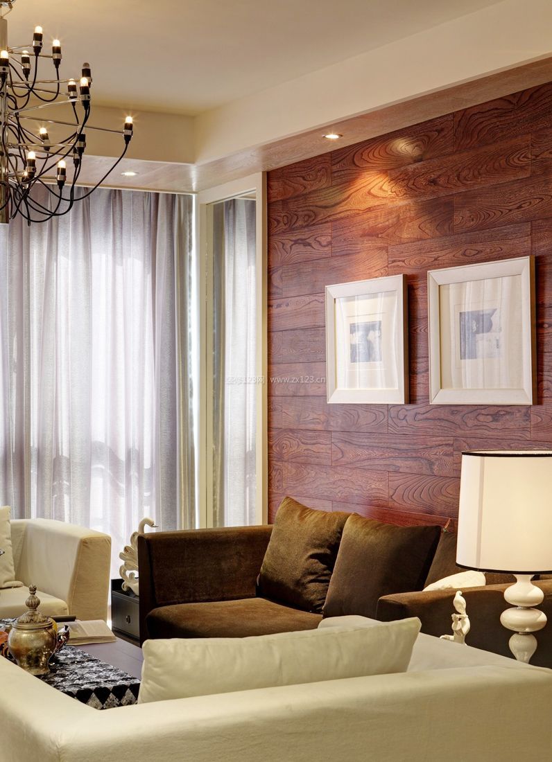 小户型客厅设计木质背景墙装修效果图片