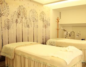 現(xiàn)代美容院 背景墻裝飾裝修效果圖片