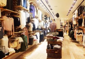 服裝店門面裝修圖片 現(xiàn)代風(fēng)格