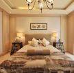 中式家居卧室双人床装修效果图片