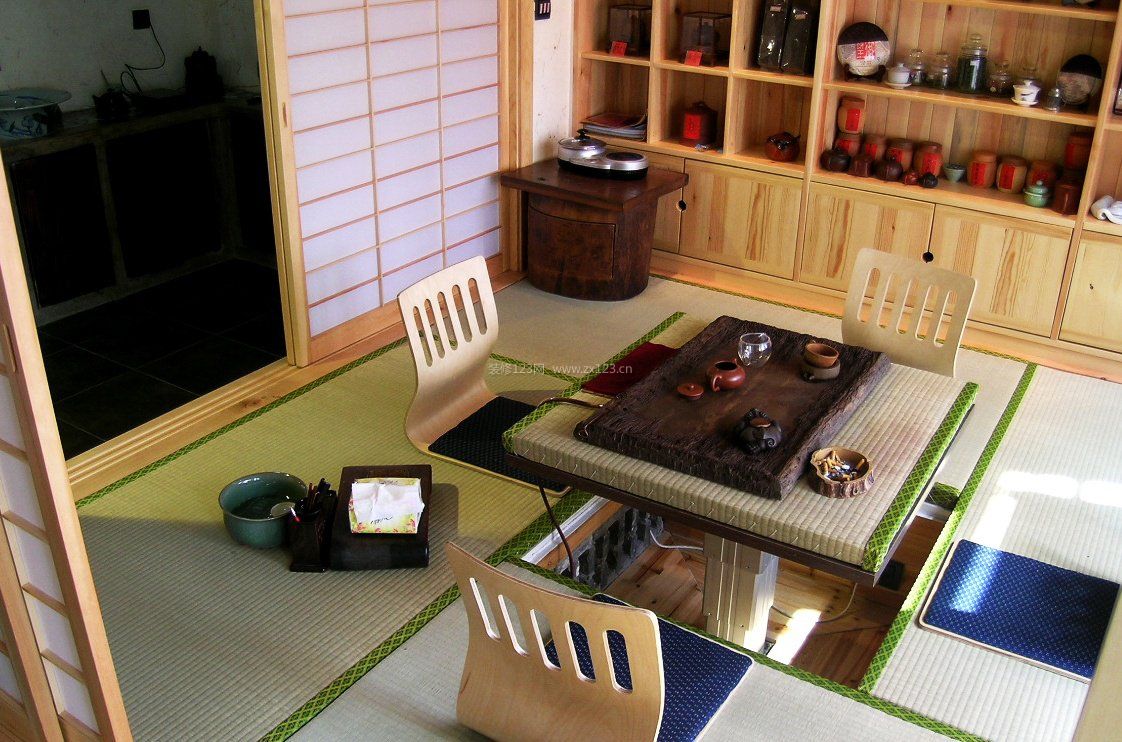 日式茶楼塌塌米升降桌装修效果图片