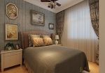 美式小户型卧室床背景墙装修效果图片