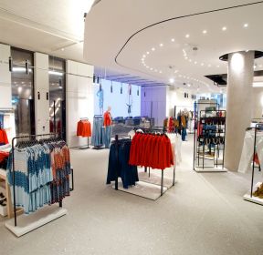 韩国服装店装修设计