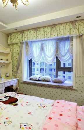 卧室飘窗窗帘装饰 家装飘窗设计效果图