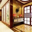 中式别墅玄关装饰品装修效果图片