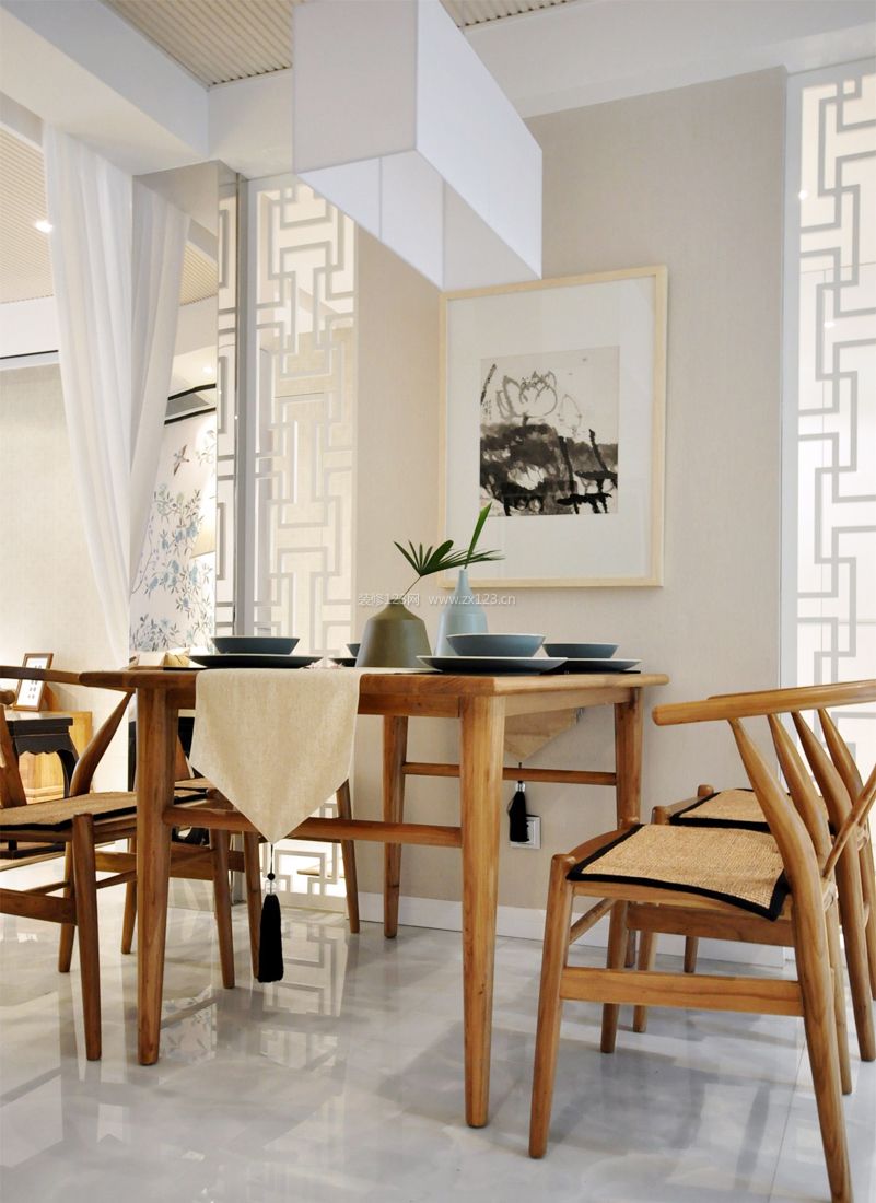 中式简约风格小型家庭餐厅装修效果图片大全