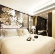 中式家居卧室床头背景墙装修效果图片