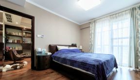 中式家居卧室装修 纯色壁纸装修效果图片