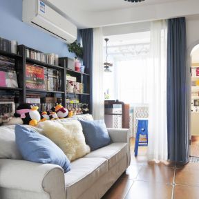 小户型客厅家装设计 沙发背景墙装修效果图片