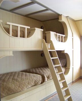 高低床卧室裝修